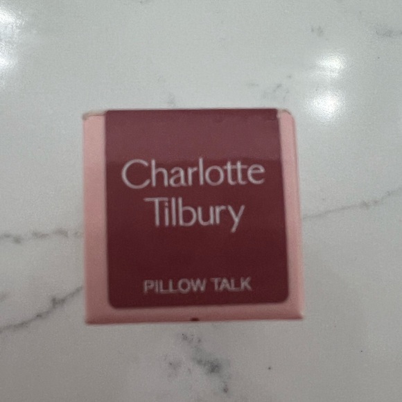 NIB/Never Opened Charlotte Tilbury Pillow Talk Matte Revolution - Picture 7 of 7